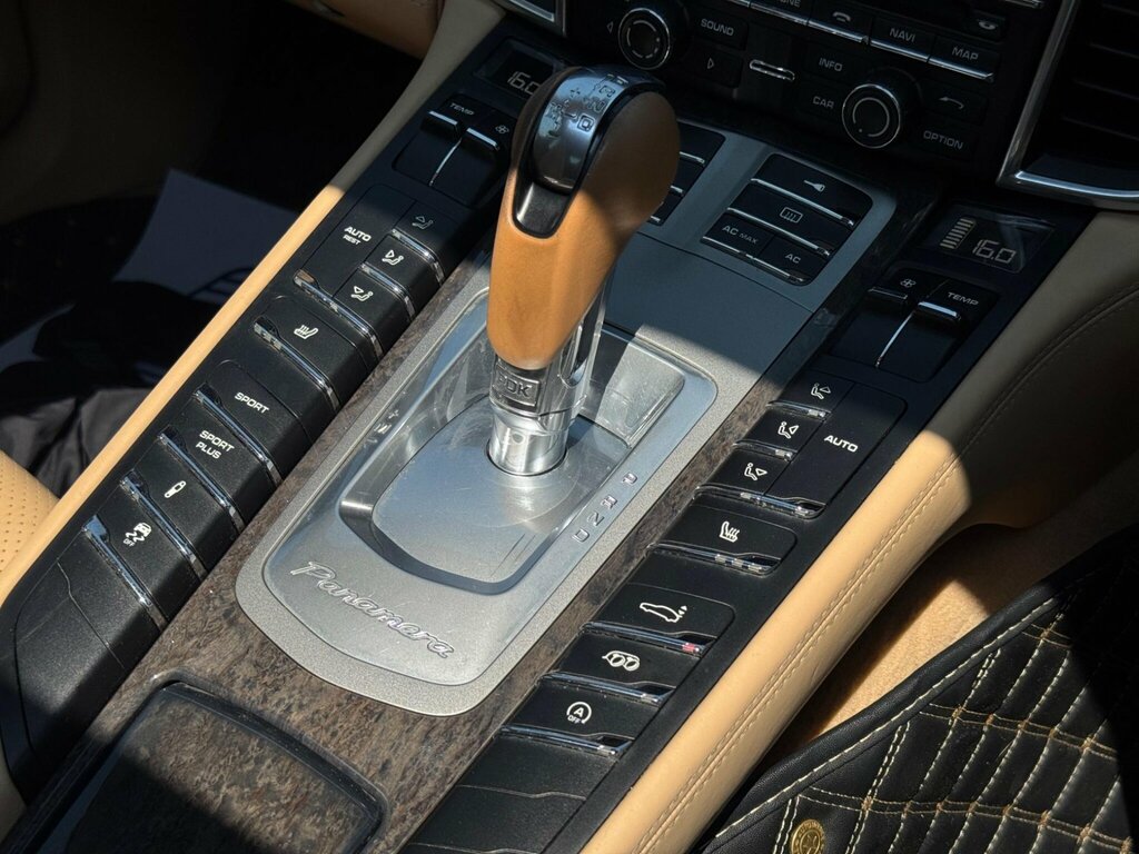 Porsche Panamera Hatchback Brown #33