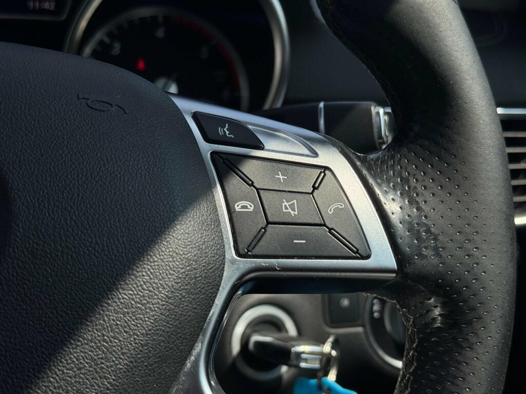 Mercedes-Benz GL Class Black #30