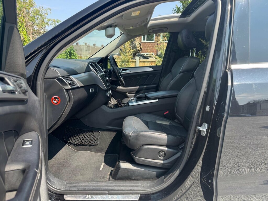 Mercedes-Benz GL Class Black #18