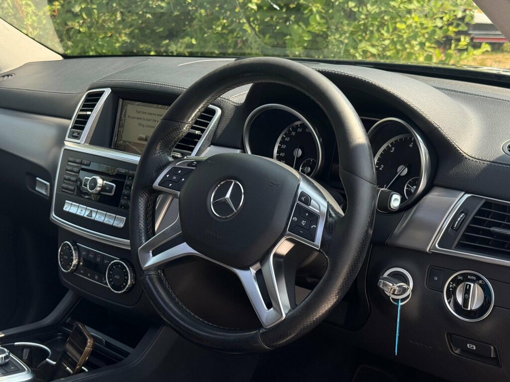 Mercedes-Benz GL Class Black #15