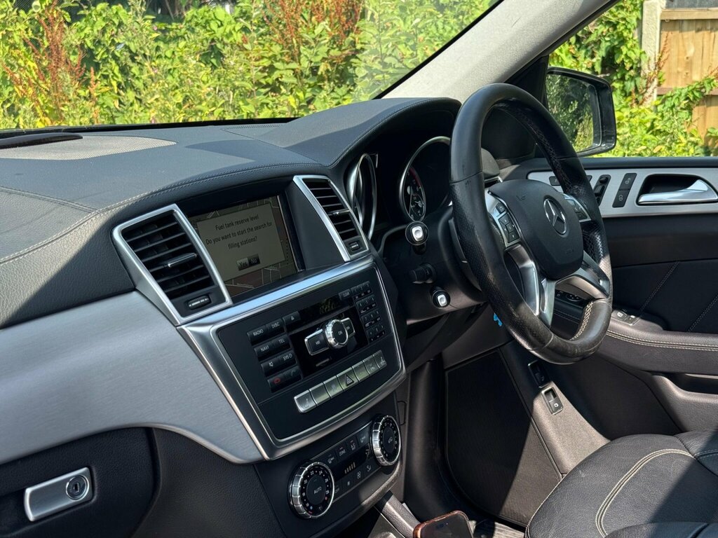 Mercedes-Benz GL Class Black #12