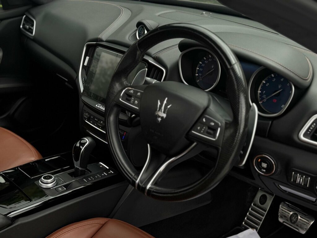 Maserati Ghibli V6 White #22