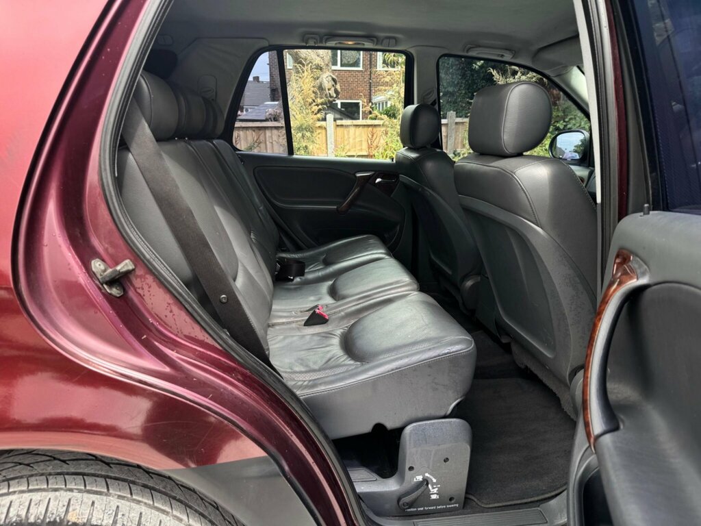 Mercedes-Benz M Class Ml270 Cdi 5-Door Silver #17