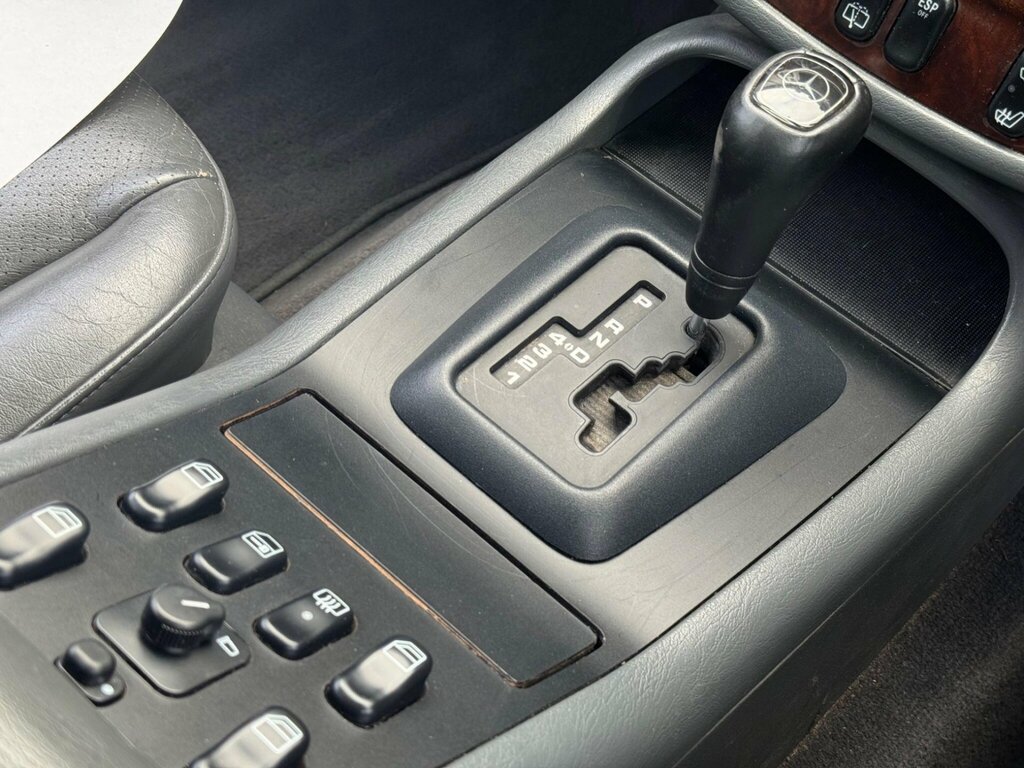Mercedes-Benz M Class Ml270 Cdi 5-Door Silver #24