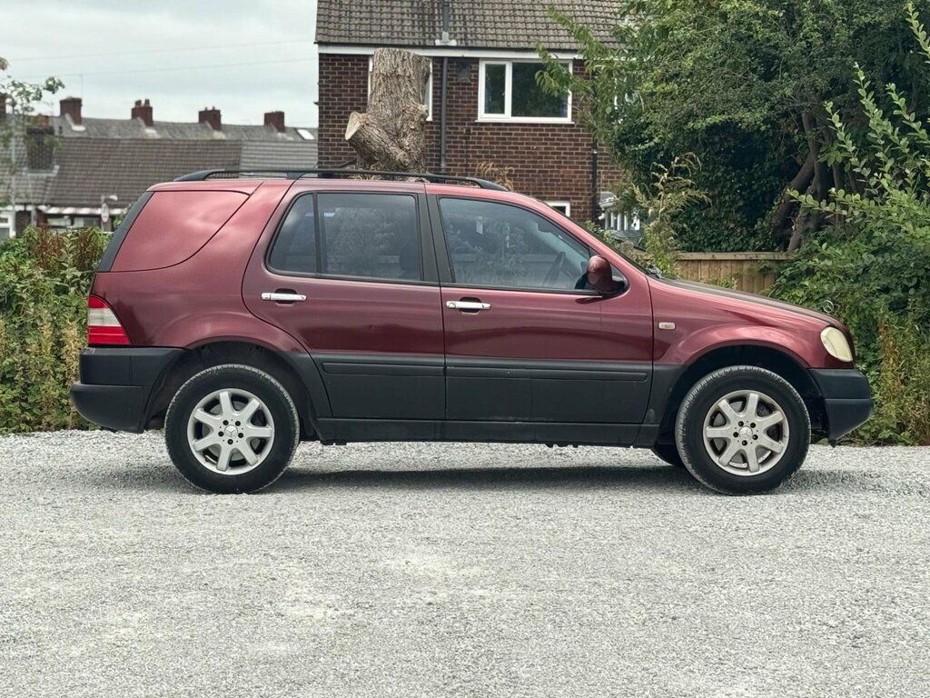 Mercedes-Benz M Class Ml270 Cdi 5-Door Silver #10