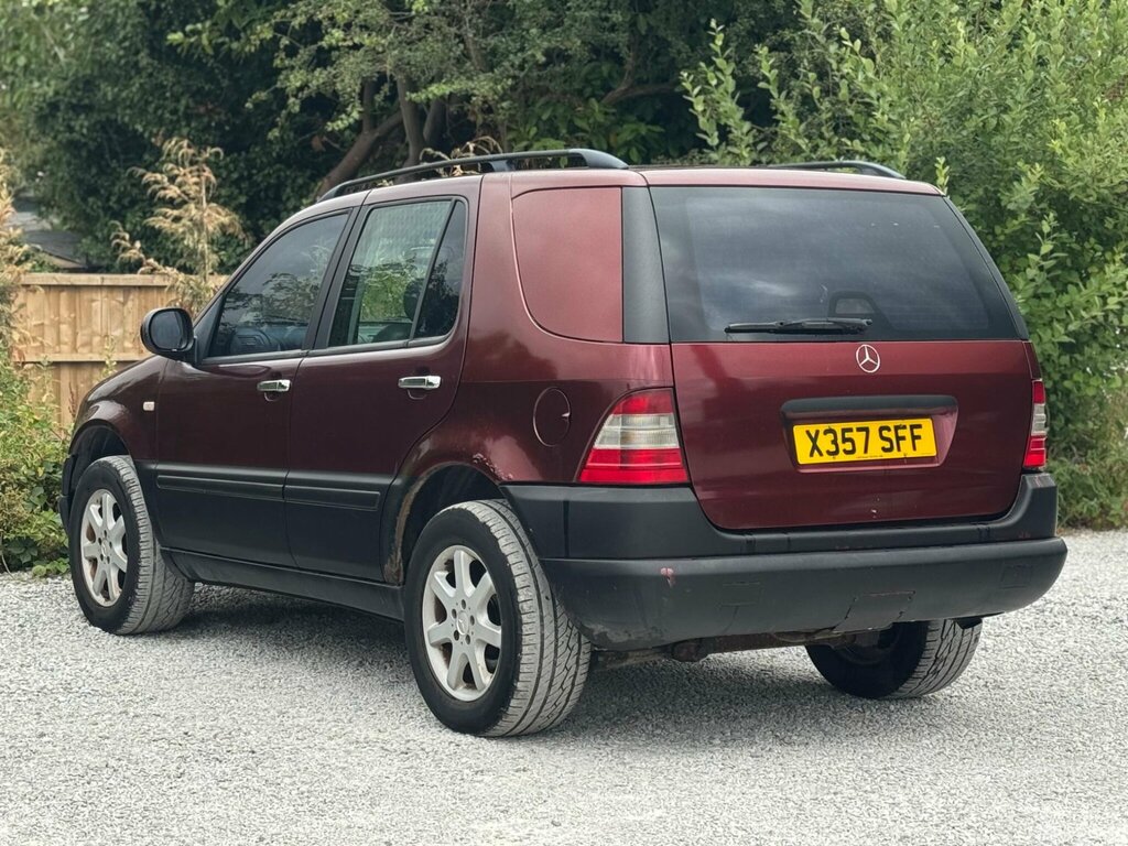 Mercedes-Benz M Class 4.3 Ml430 Red #6