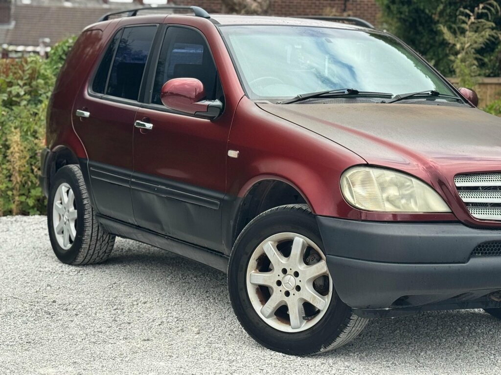Mercedes-Benz M Class Ml270 Cdi 5-Door Silver #26