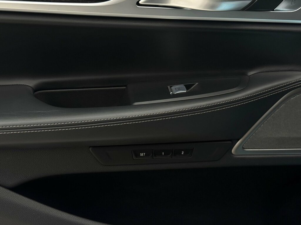 BMW 7 Series 730D M Sport Grey #27