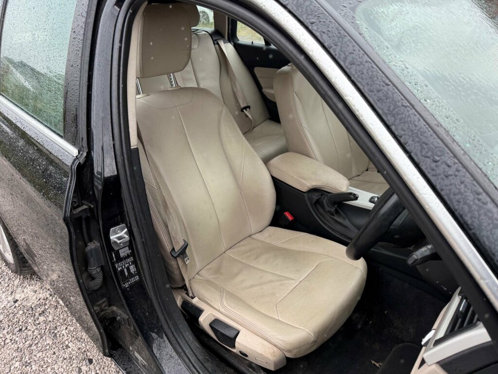 BMW 3 Series 2L Sport Black #9