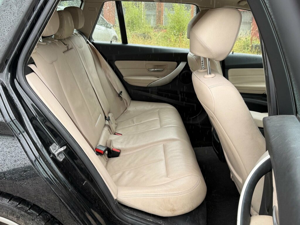 BMW 3 Series 2L Sport Black #8