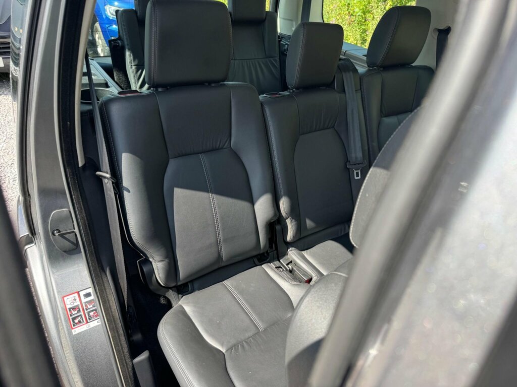 Land Rover Discovery 4 4 Sdv6 Hse Black #19