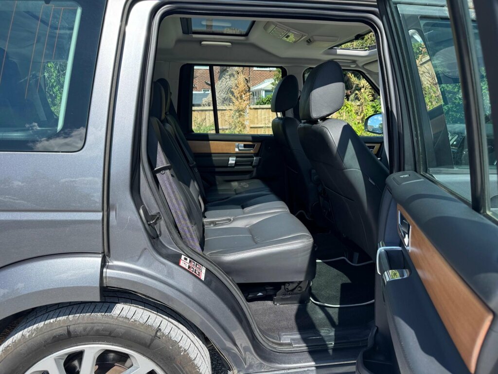 Land Rover Discovery 4 4 Sdv6 Hse Black #18