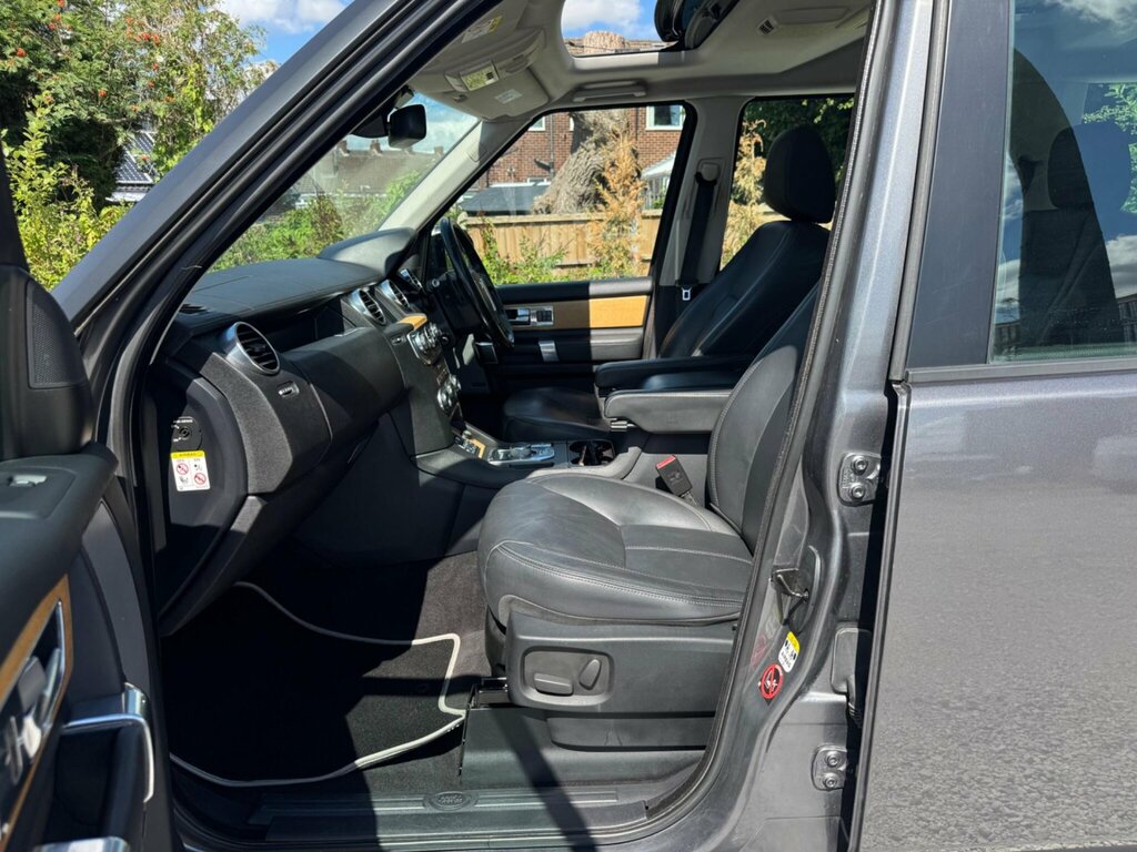 Land Rover Discovery 4 4 Sdv6 Hse Black #15