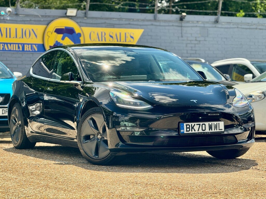 Tesla Model 3 Saloon Black
