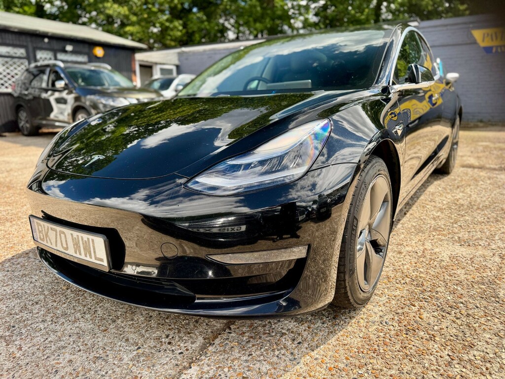 Tesla Model 3 Saloon BK70WWL Black #4