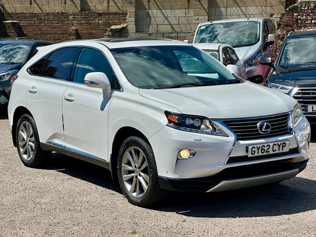 Lexus RX Suv White #4