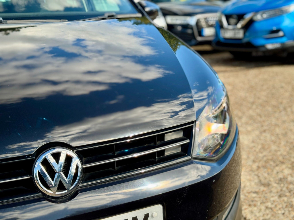 Volkswagen Polo Hatchback Black #2