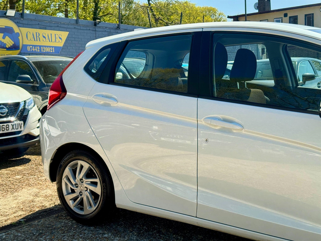 Honda Jazz 1.3 I-vtec Se Navi Cvt Euro 6 Ss Silver #9