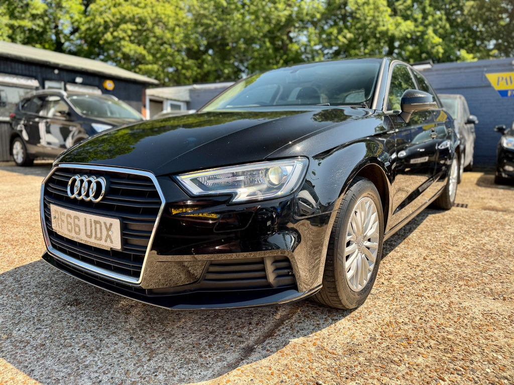 Audi A3 A3 Sportback Se Technik Tdi Black #3