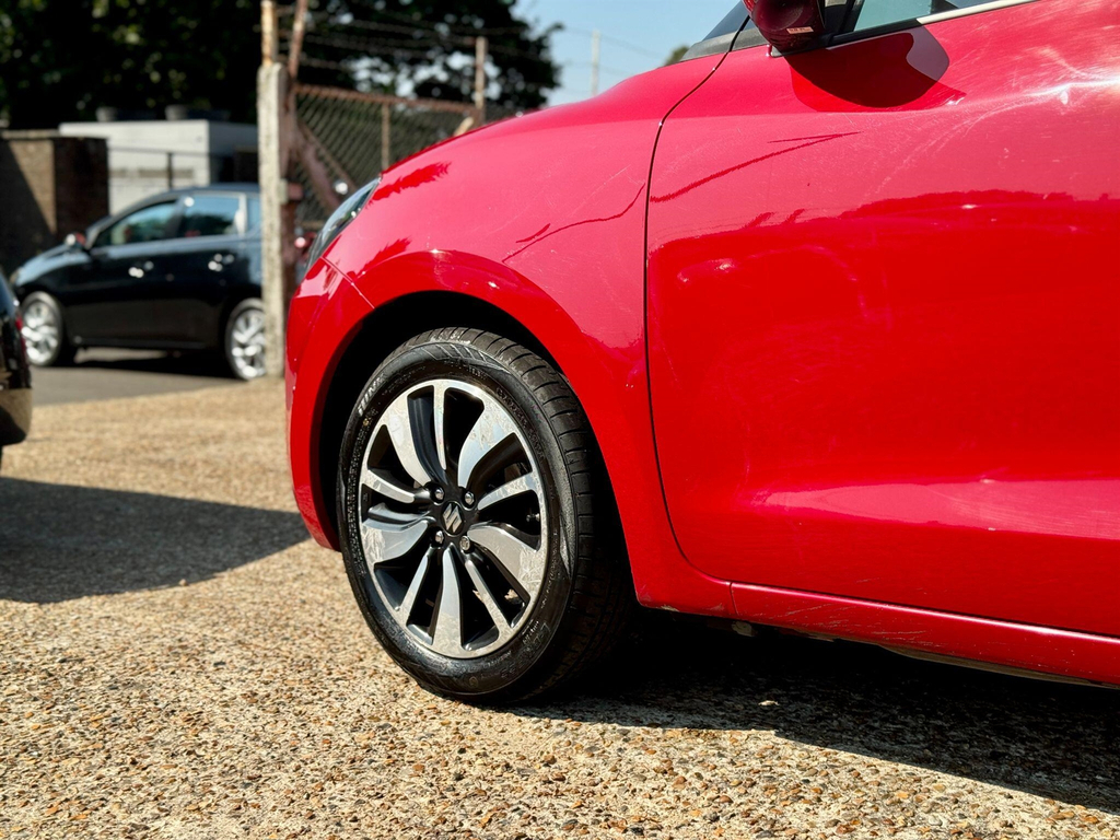 Suzuki Swift Suzuki Swift Hybrid 1.0 Boosterjet Shvs Sz5 Red #37