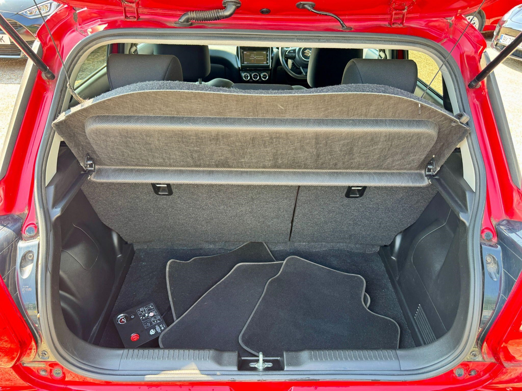 Suzuki Swift Suzuki Swift Hybrid 1.0 Boosterjet Shvs Sz5 Red #52