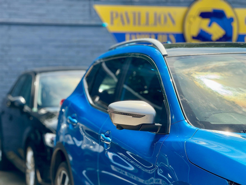 Nissan Qashqai 1.2 Dig-t Tekna Glass Roof Pack Blue #8