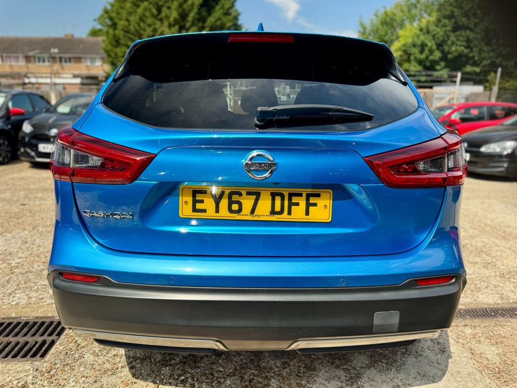 Nissan Qashqai 1.2 Dig-t Tekna Glass Roof Pack Blue #21