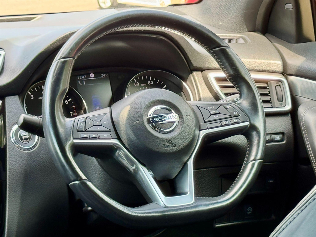 Nissan Qashqai 1.2 Dig-t Tekna Glass Roof Pack Blue #39