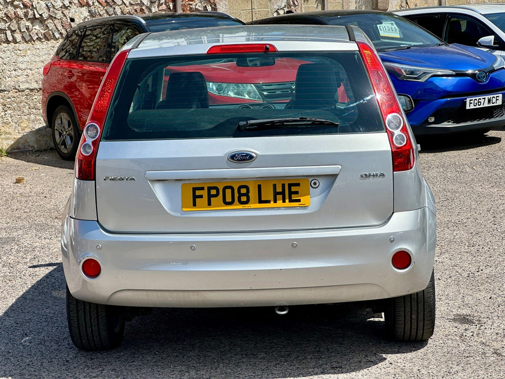 Ford Fiesta Ghia Silver #6