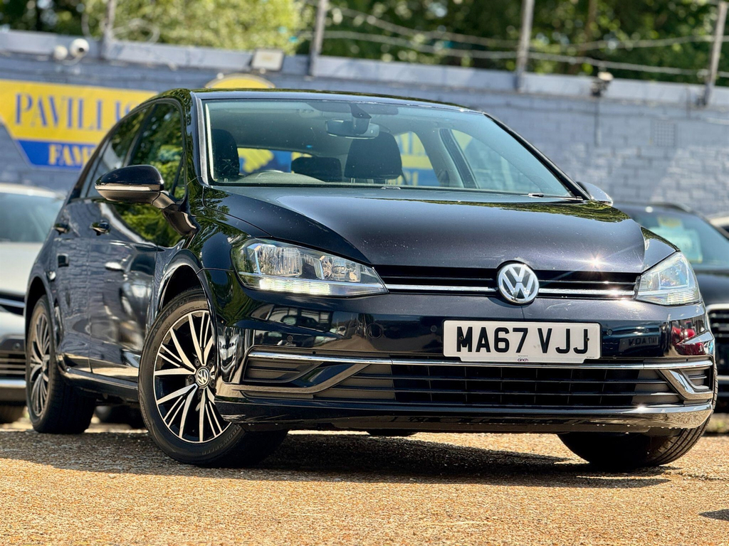 Volkswagen Golf Hatchback MA67VJJ Black #5