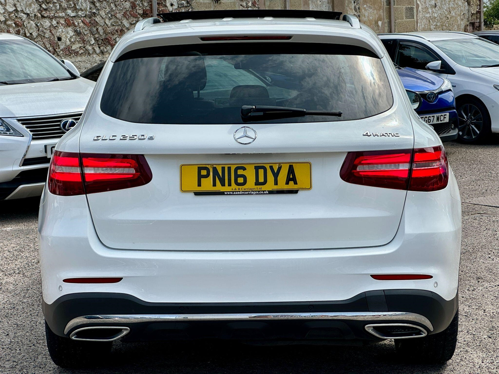 Mercedes-Benz GLC Class Glc 250 D 4Matic Amg Line Premium White #6