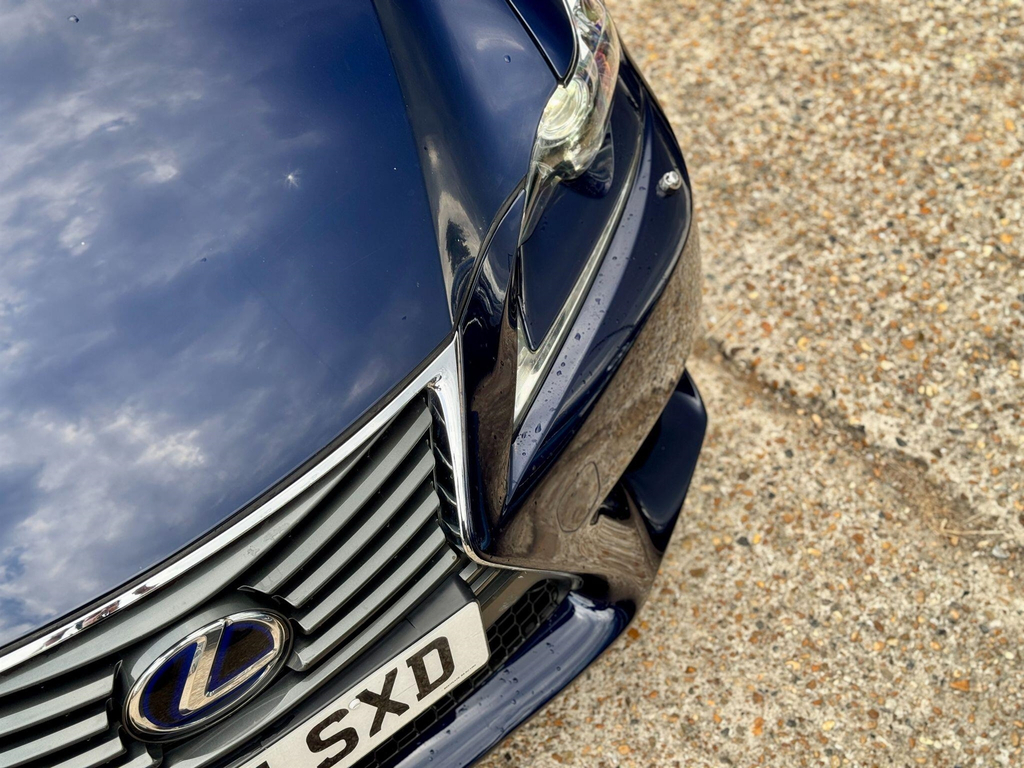 Lexus IS 2.5 300H Luxury E-cvt Euro 5 Ss White #65