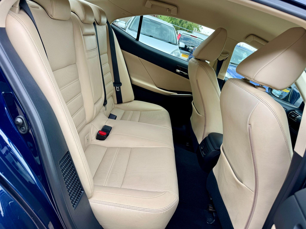 Lexus IS 2.5 300H Luxury E-cvt Euro 5 Ss White #26