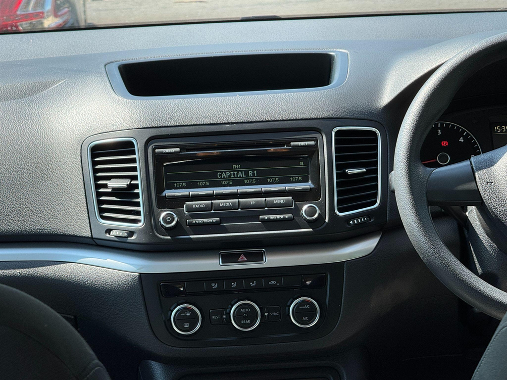 Volkswagen Sharan Executive Tdi Dsg Silver #34