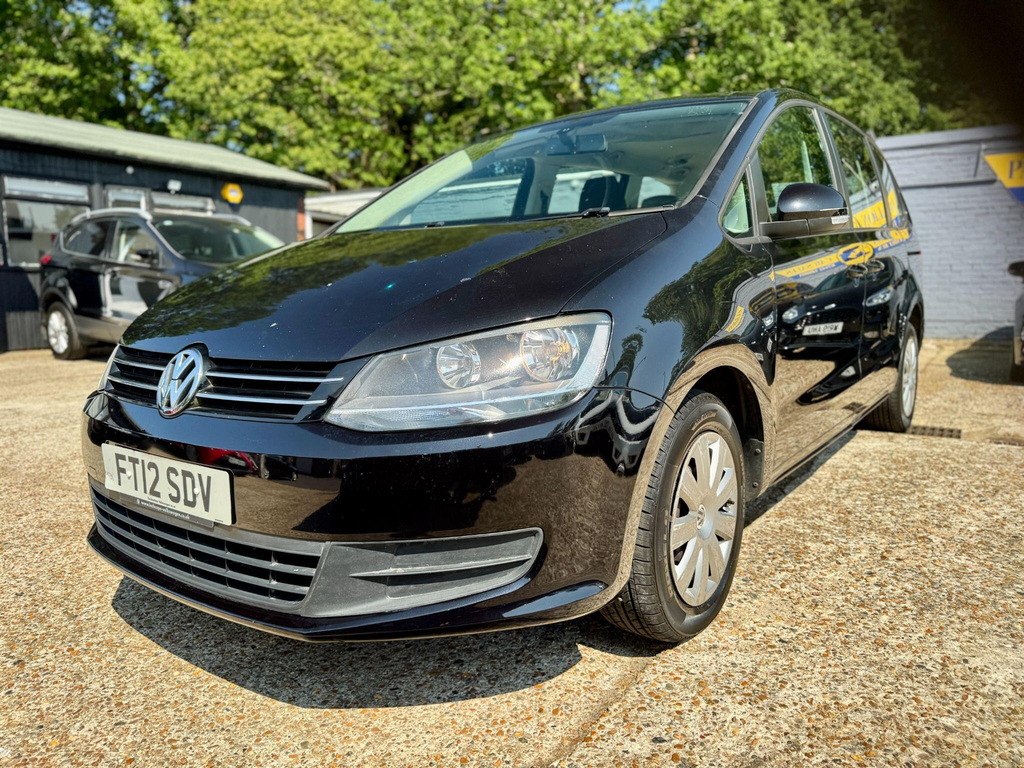 Volkswagen Sharan Mpv Black #3