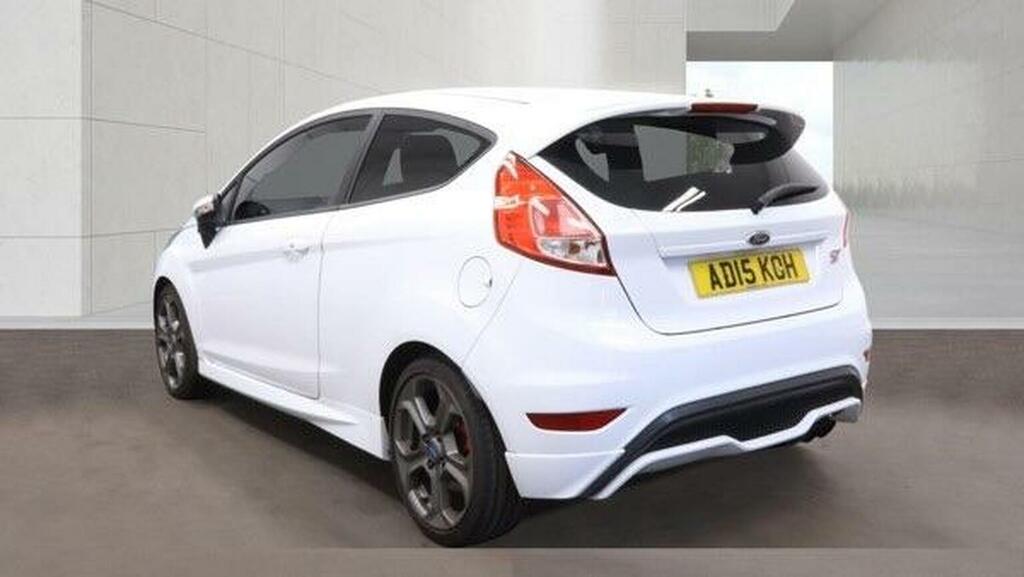 Ford Fiesta Hatchback 1.6T Ecoboost St-3 Euro 6 201515 White #3