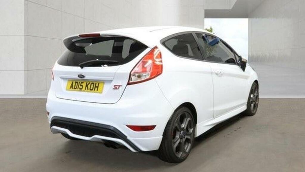 Ford Fiesta Hatchback 1.6T Ecoboost St-3 Euro 6 201515 White #4