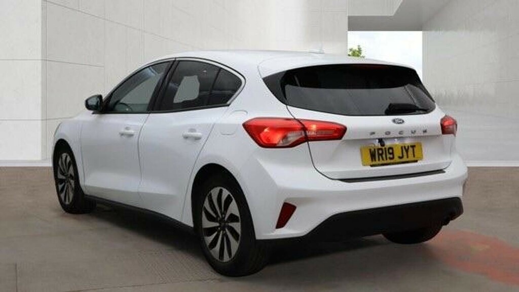 Ford Focus Hatchback 1.0T Ecoboost Zetec Euro 6 Ss White #4