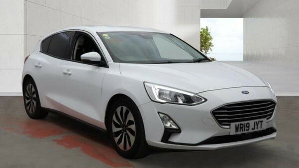 Ford Focus Hatchback 1.0T Ecoboost Zetec Euro 6 Ss White