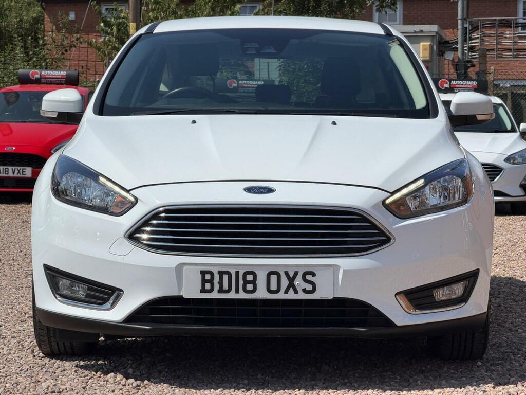 Ford Focus Hatchback 1.0T Ecoboost Titanium Euro 6 Ss White #2