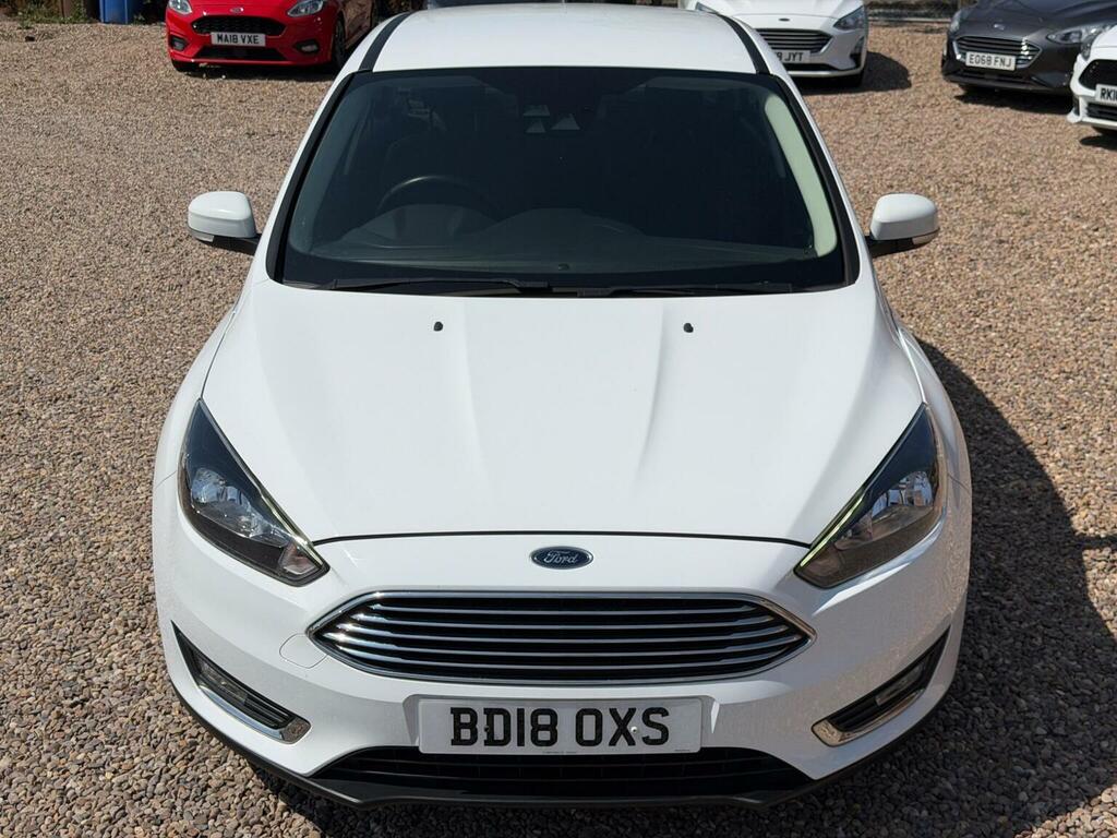 Ford Focus Hatchback 1.0T Ecoboost Titanium Euro 6 Ss White #6