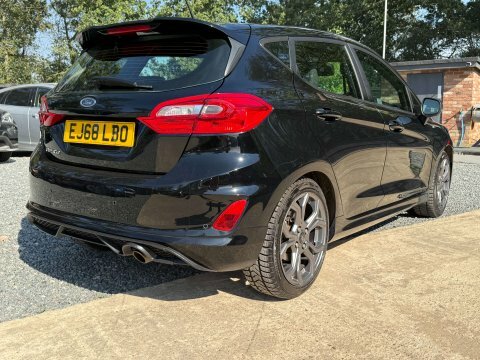 Ford Fiesta 1.0 Ecoboost Hybrid Mhev 125 St-line Edition  #6