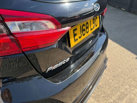 Ford Fiesta 1.0 Ecoboost Hybrid Mhev 125 St-line Edition  #25