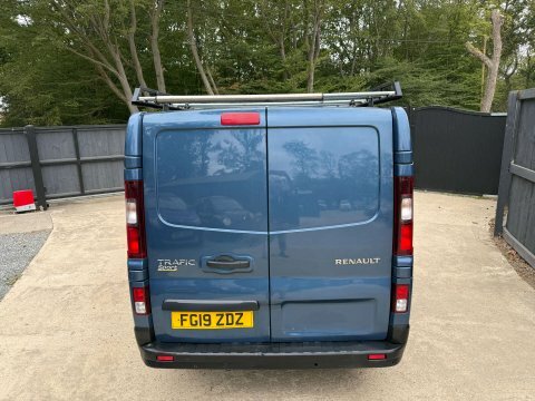 Renault Trafic Sl27 Business Dci White #9