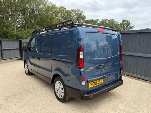 Renault Trafic Sl27 Business Dci White #14
