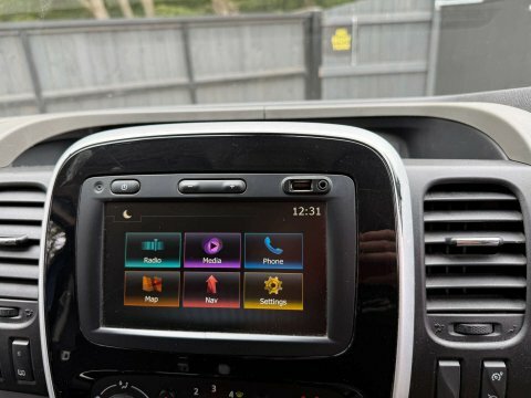 Renault Trafic Sl27 Business Dci White #44