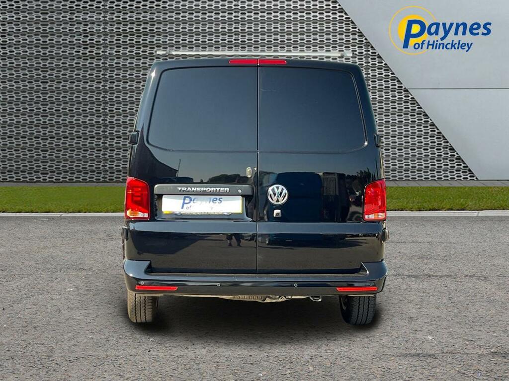 Volkswagen Transporter 2.0 Tdi T28 Highline Fwd Swb Euro 6 Ss Black #4