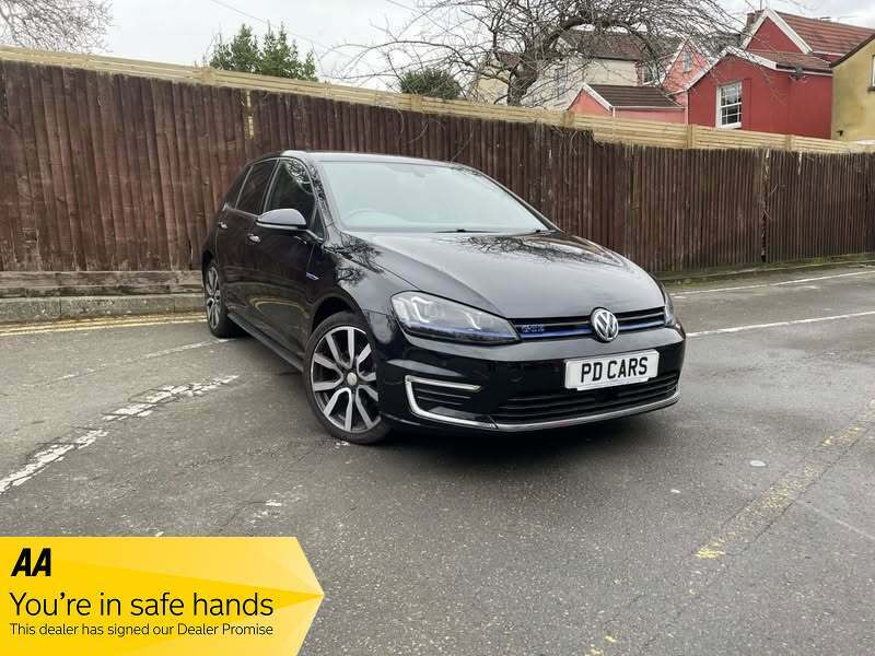 Volkswagen Golf Gte Dsg Black