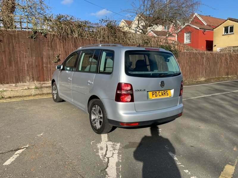 Volkswagen Touran Se Tsi Dsg Silver #4