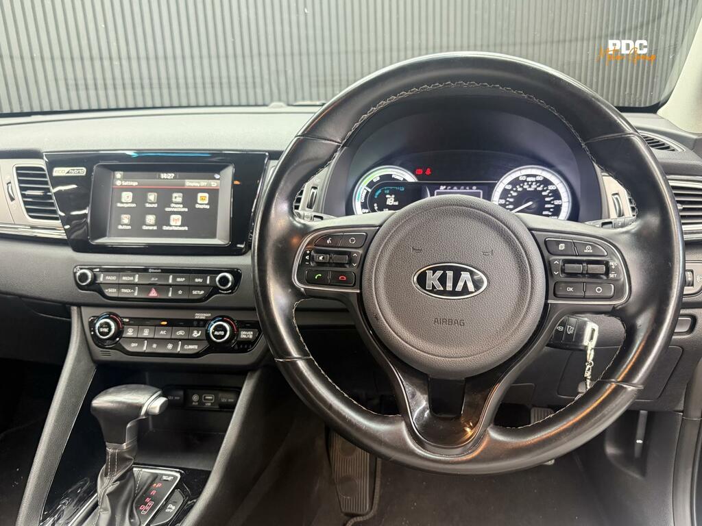 Kia Niro 1.6 Gdi 8.9Kwh 3 Suv Plug In Hybrid Dct Black #45